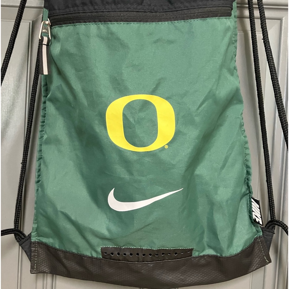 University of Oregon Nike bag